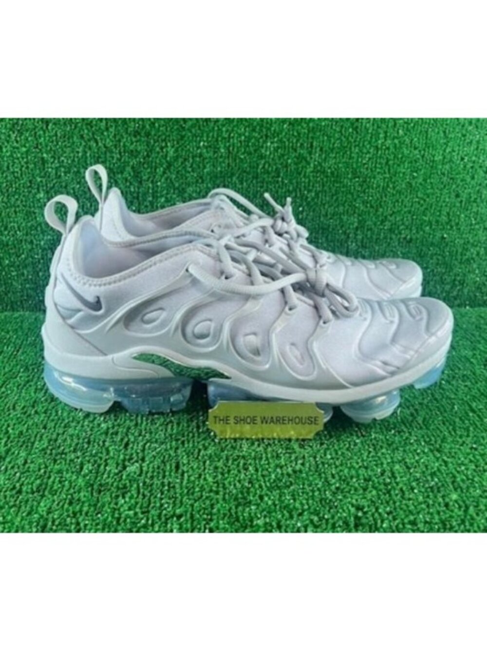 Men's Nike Air Vapormax Plus Wolf Gray Low Top Shoes B-GRADE 924453-005 Size 11